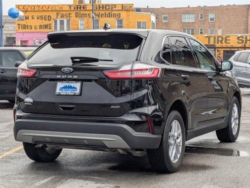 2022 Ford Edge SEL