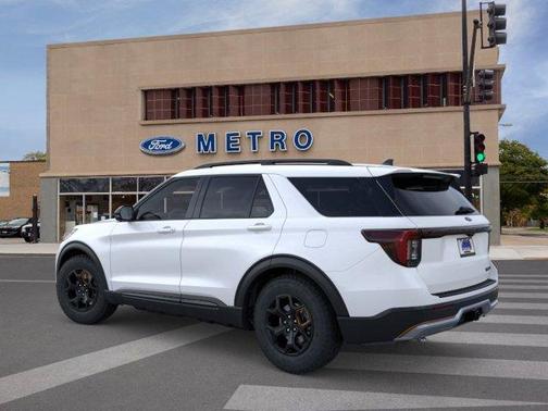 Star White 2026 Ford Explorer Tremor