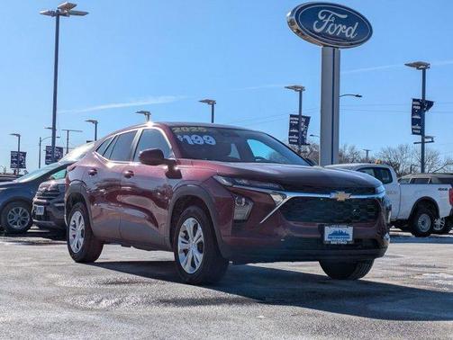 2025 Chevrolet Trax LS