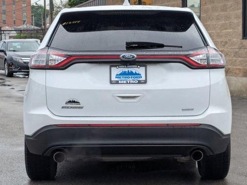 2016 Ford Edge SE