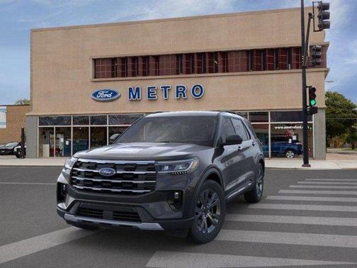 2025 Ford Explorer Active