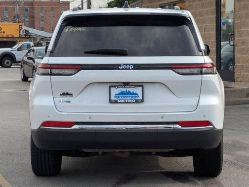 2023 Jeep Grand Cherokee 4xe Base