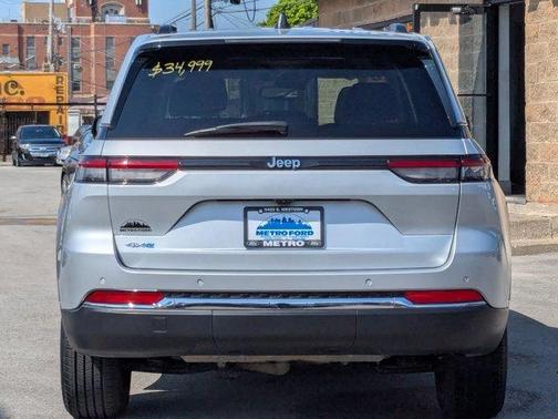 2023 Jeep Grand Cherokee 4xe Base