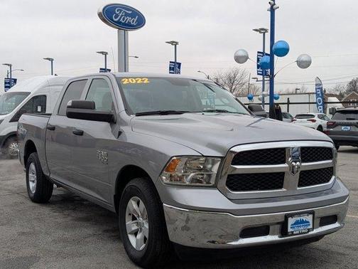 2022 RAM 1500 Classic SLT