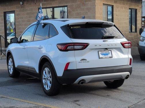 2025 Ford Escape Active