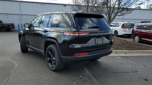 2023 Jeep Grand Cherokee Altitude
