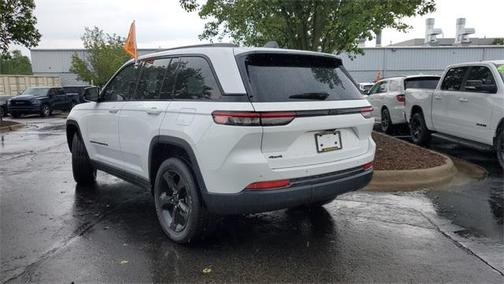 2023 Jeep Grand Cherokee Altitude