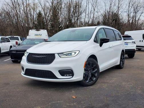 2026 Chrysler Pacifica Limited