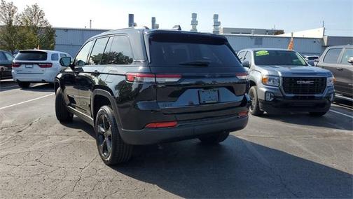 2023 Jeep Grand Cherokee Altitude