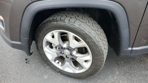 Granite Crystal Clearcoat Metallic 2021 Jeep Compass Limited