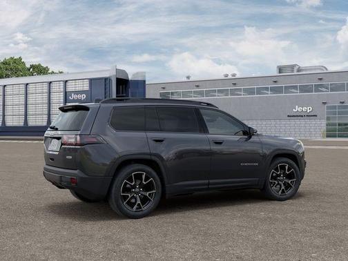 Sting Gray Clearcoat 2026 Jeep Cherokee Overland