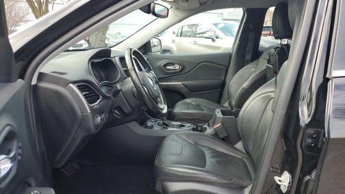 Diamond Black 2020 Jeep Cherokee Limited