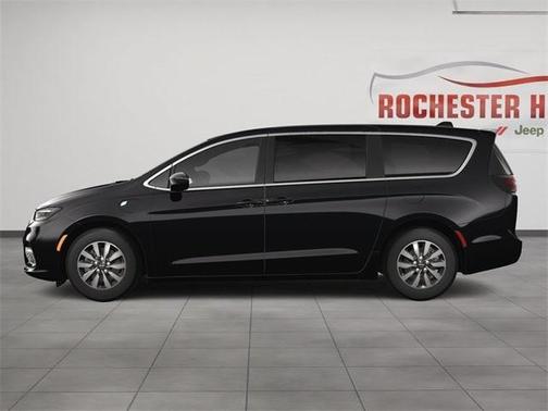 2025 Chrysler Pacifica Hybrid Select
