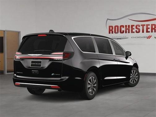 2025 Chrysler Pacifica Hybrid Select