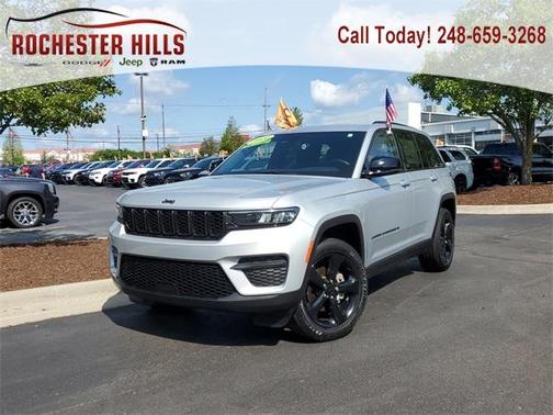 2022 Jeep Grand Cherokee Altitude