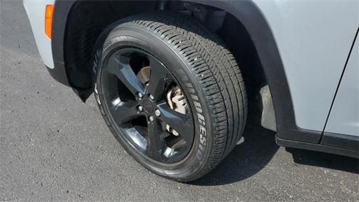 2022 Jeep Grand Cherokee Altitude