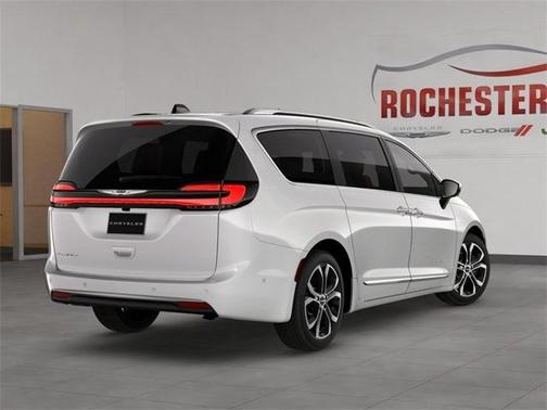 2026 Chrysler Pacifica Pinnacle
