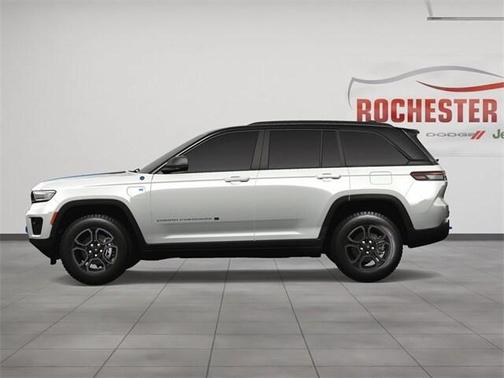 2023 Jeep Grand Cherokee 4xe Trailhawk