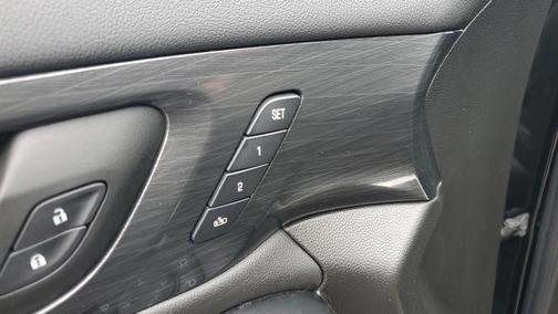 Black Metallic 2023 Chevrolet Traverse High Country