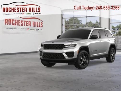 2025 Jeep Grand Cherokee Laredo