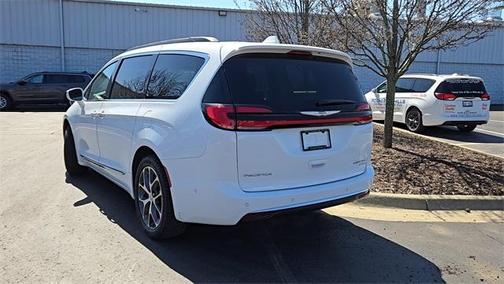 2022 Chrysler Pacifica Limited