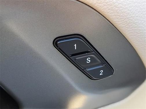 2024 Chrysler Pacifica Touring-L