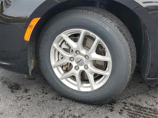 2024 Chrysler Pacifica Touring-L