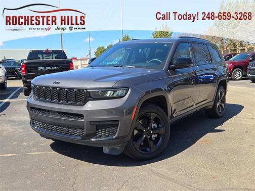 2023 Jeep Grand Cherokee L Laredo