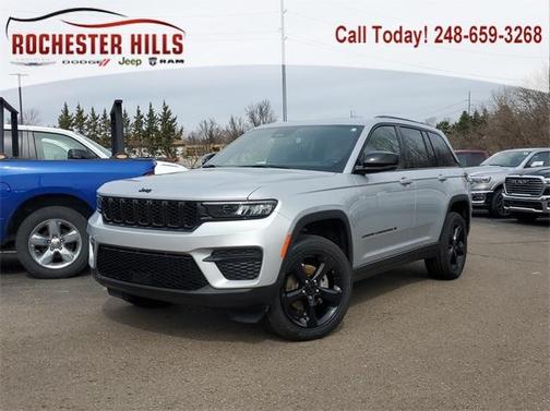 2023 Jeep Grand Cherokee Altitude