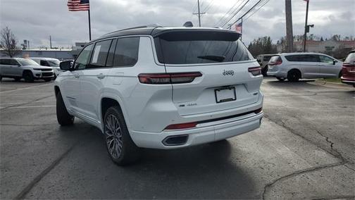 2023 Jeep Grand Cherokee L Summit
