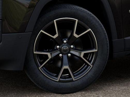 Diamond Black 2026 Jeep Cherokee Overland
