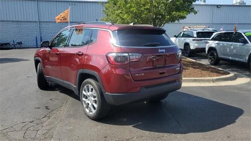 2022 Jeep Compass Latitude Lux