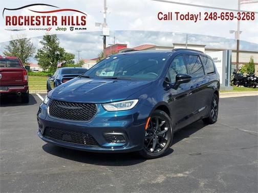 2023 Chrysler Pacifica Limited