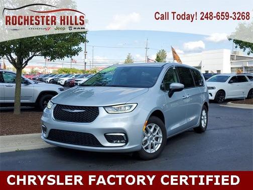 2023 Chrysler Pacifica Touring-L