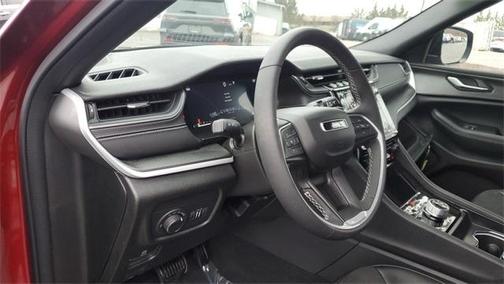 2024 Jeep Grand Cherokee L Laredo