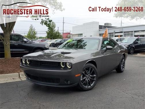 2023 Dodge Challenger SXT