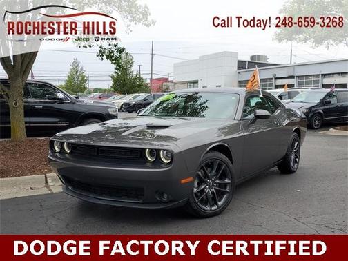 2023 Dodge Challenger SXT