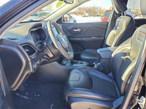 2022 Jeep Cherokee Trailhawk