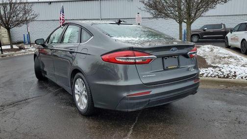 2020 Ford Fusion SE