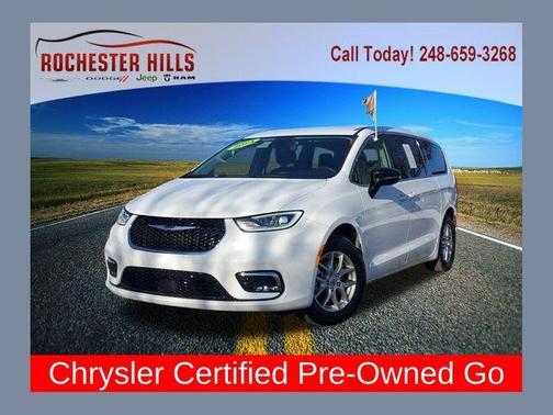 2024 Chrysler Pacifica Touring-L