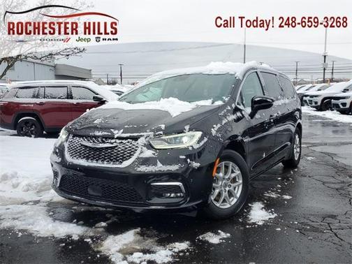 2024 Chrysler Pacifica Touring-L