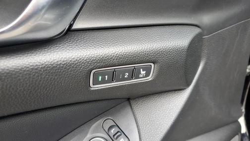 2022 Honda Accord Hybrid Touring