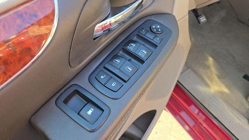 2016 Chrysler Town & Country Touring-L