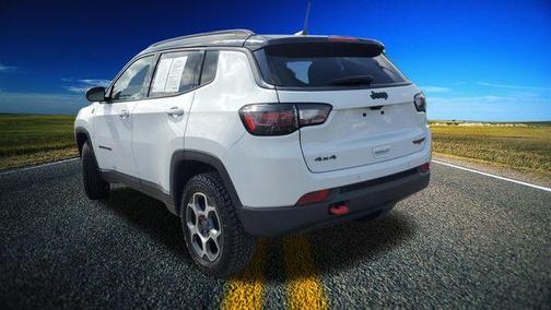 Bright White Clearcoat 2022 Jeep Compass Trailhawk