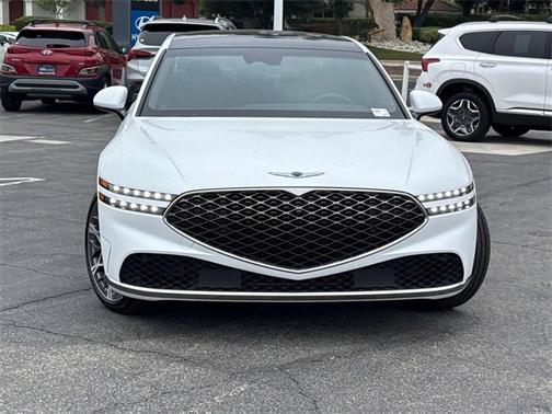 2024 Genesis G90 e-SC
