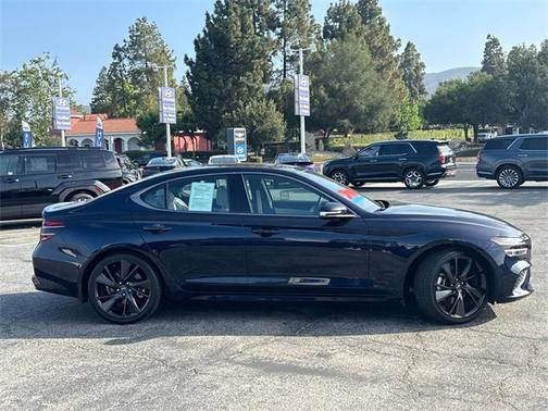 2023 Genesis G70 2.0T