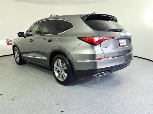 2023 Acura MDX 
