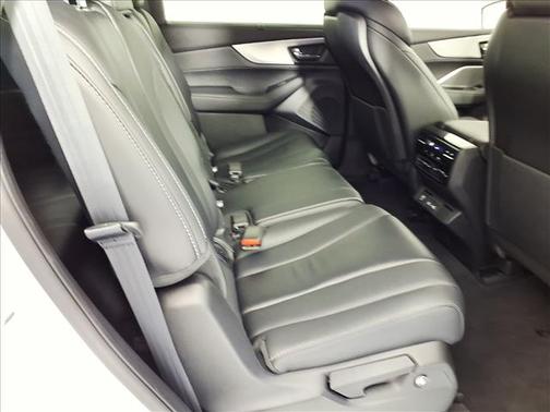 2023 Acura MDX 