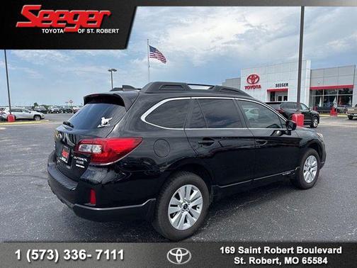 Crystal Black Silica 2017 Subaru Outback 2.5i Premium