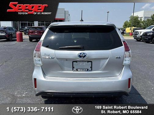 2017 Toyota Prius v Three